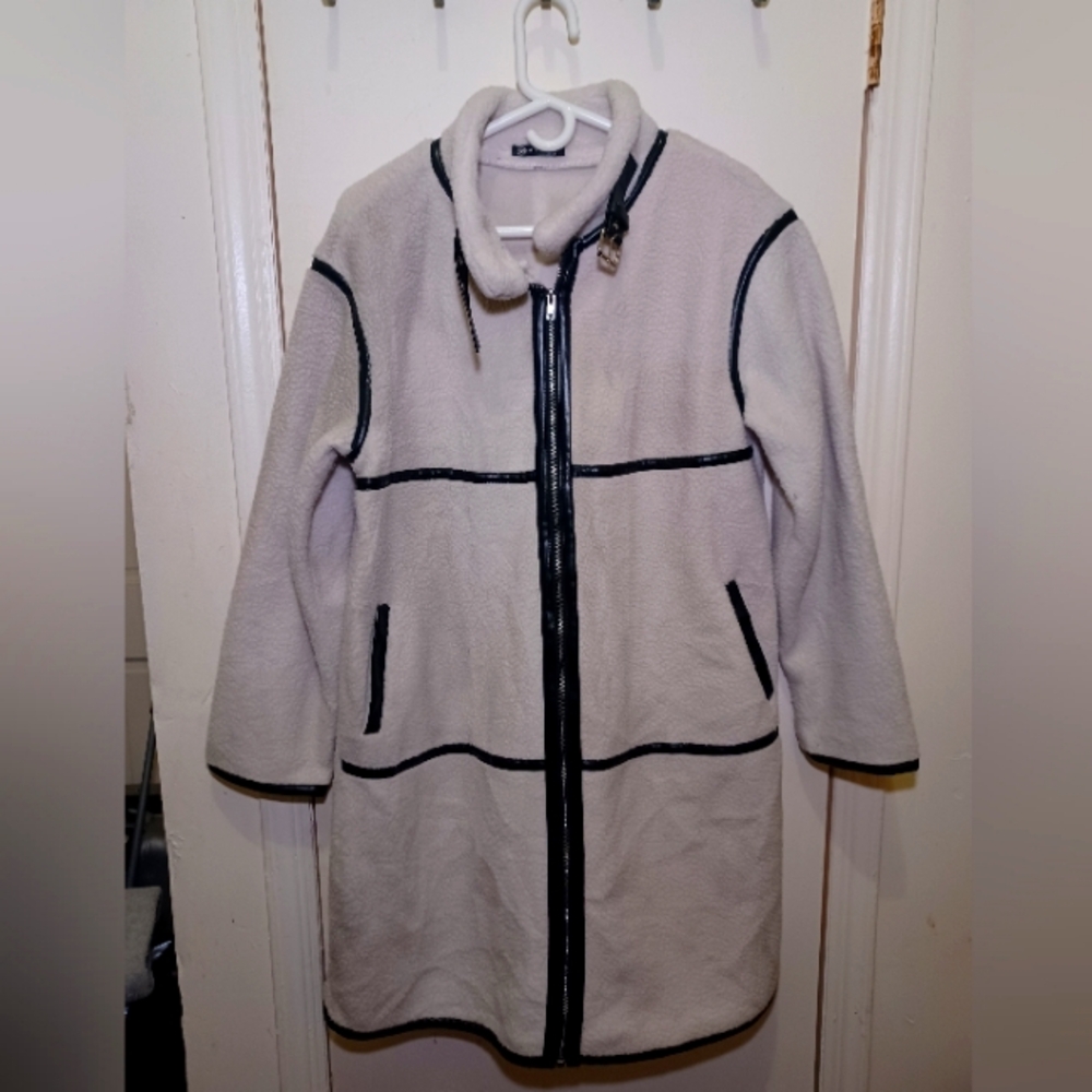 Pretty Garden - large SOFT FLEECE SHERPA COAT